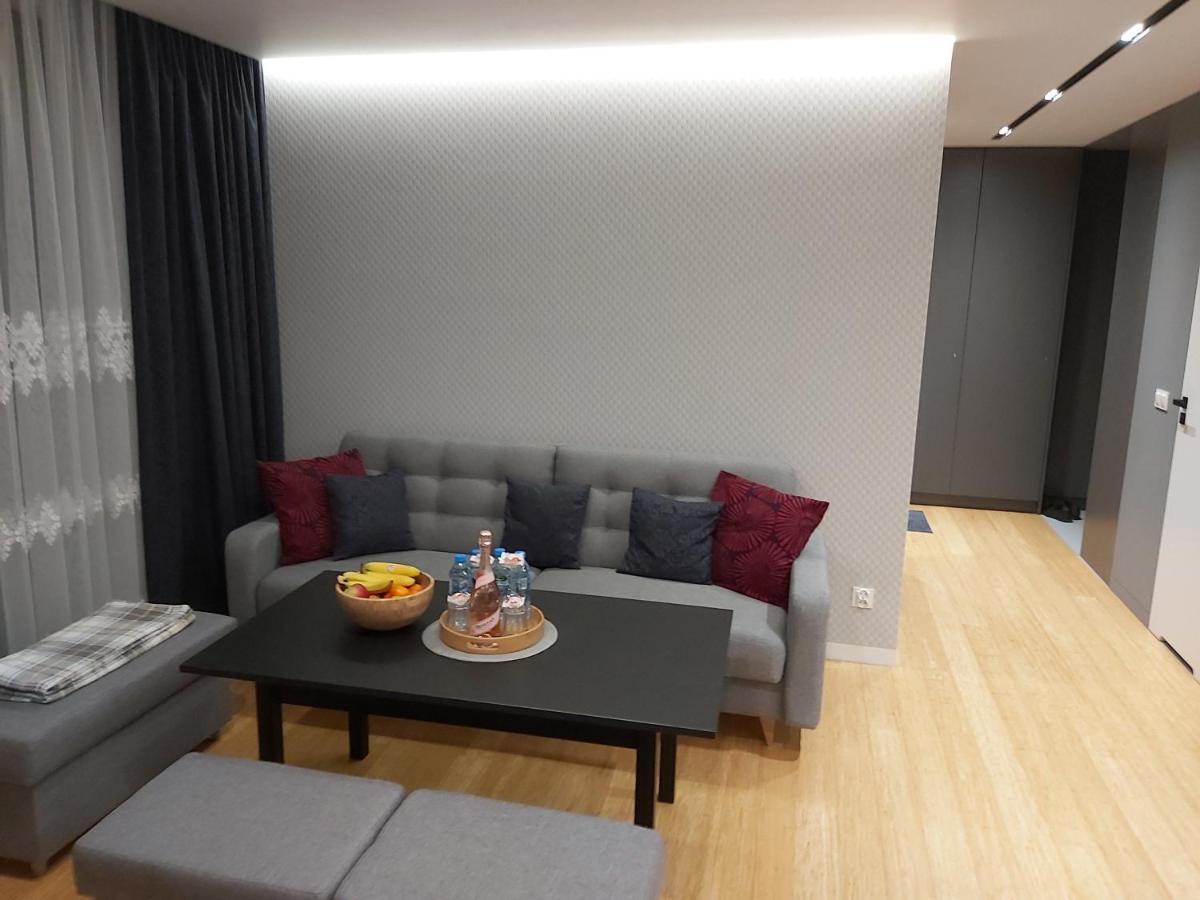 Wizjonerow Luxury & Garage Apartment Krakau